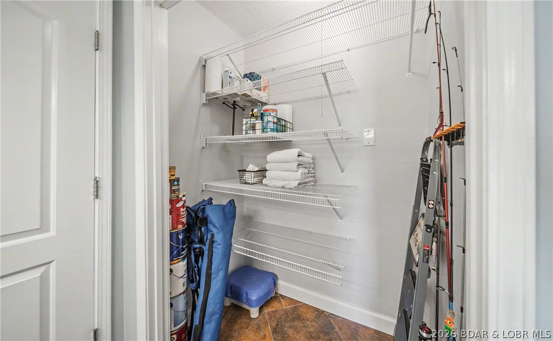 Tara Condominium - Residential