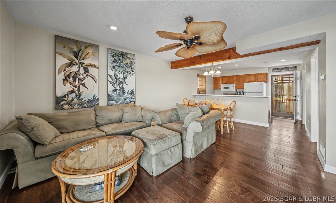 Tara Condominium - Residential