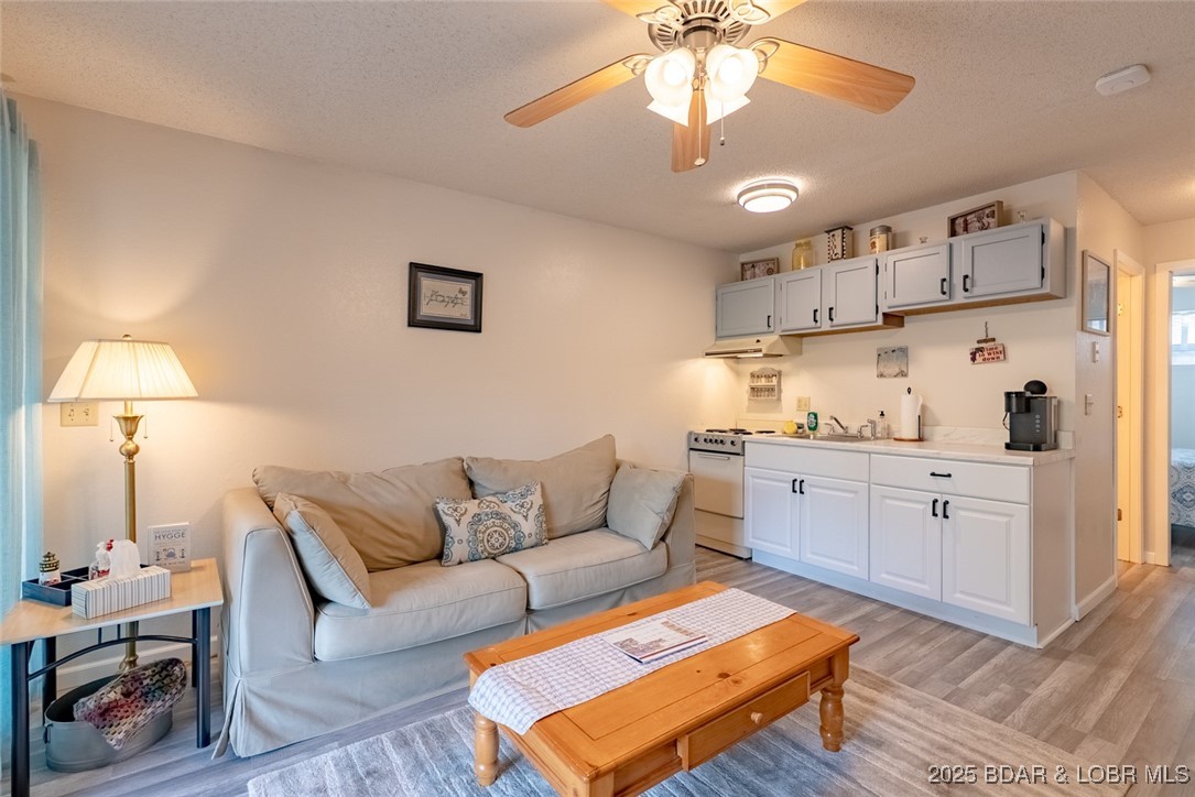 Southwood Shores Condominium - Residential