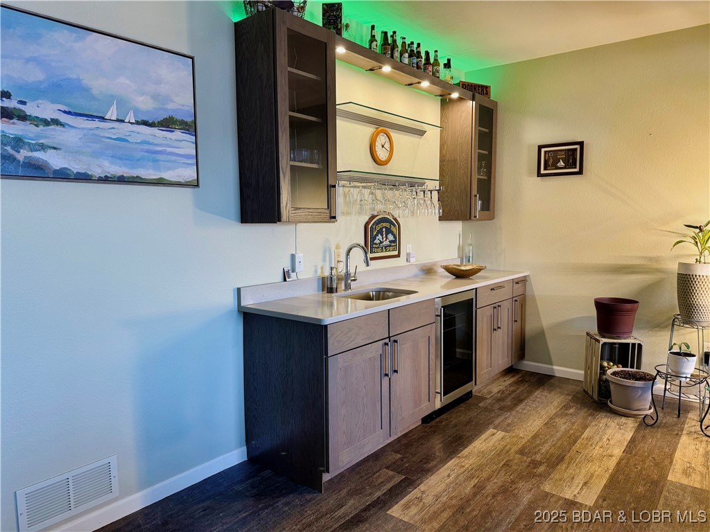 Villas At Grandview - Residential