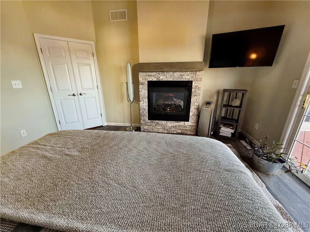 Villas At Grandview - Residential