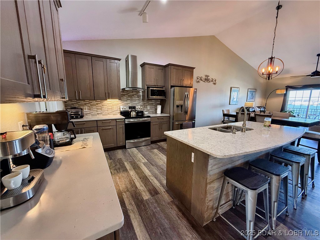 Villas At Grandview - Residential