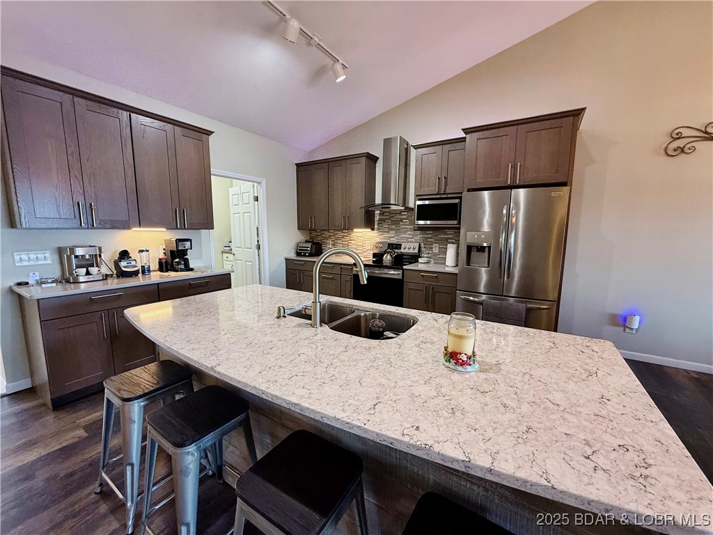 Villas At Grandview - Residential