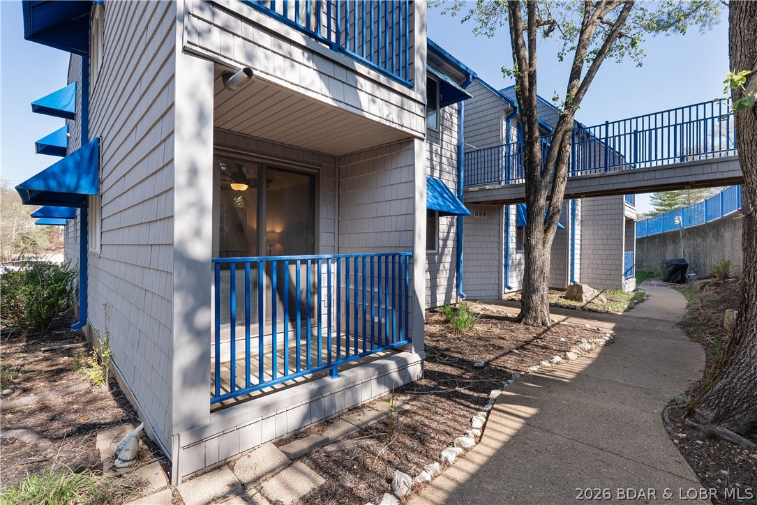 The Bronx On The Lake Condo - Residential