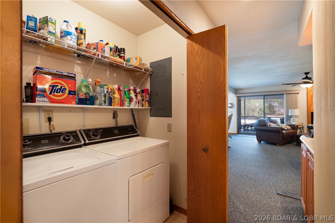 The Bronx On The Lake Condo - Residential