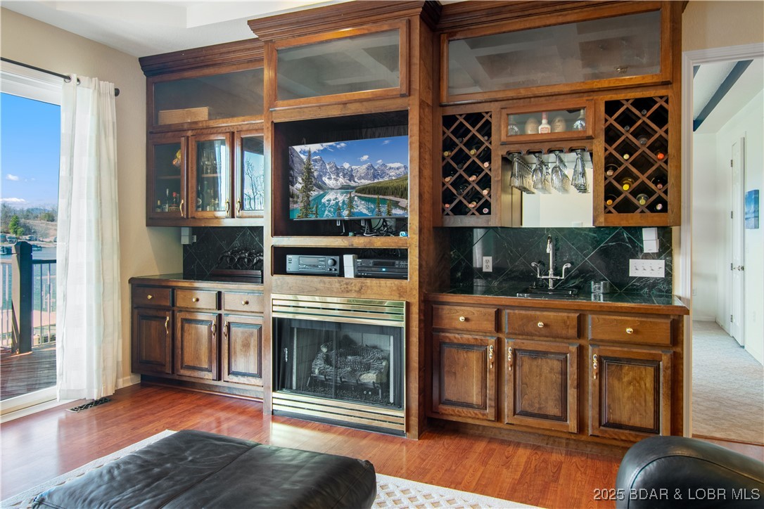 Osage Beach, Missouri 65065, United States, 4 Bedrooms Bedrooms, ,4 BathroomsBathrooms,Residential,Active,91154