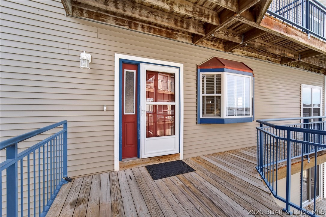 Palisades Condominium - Residential