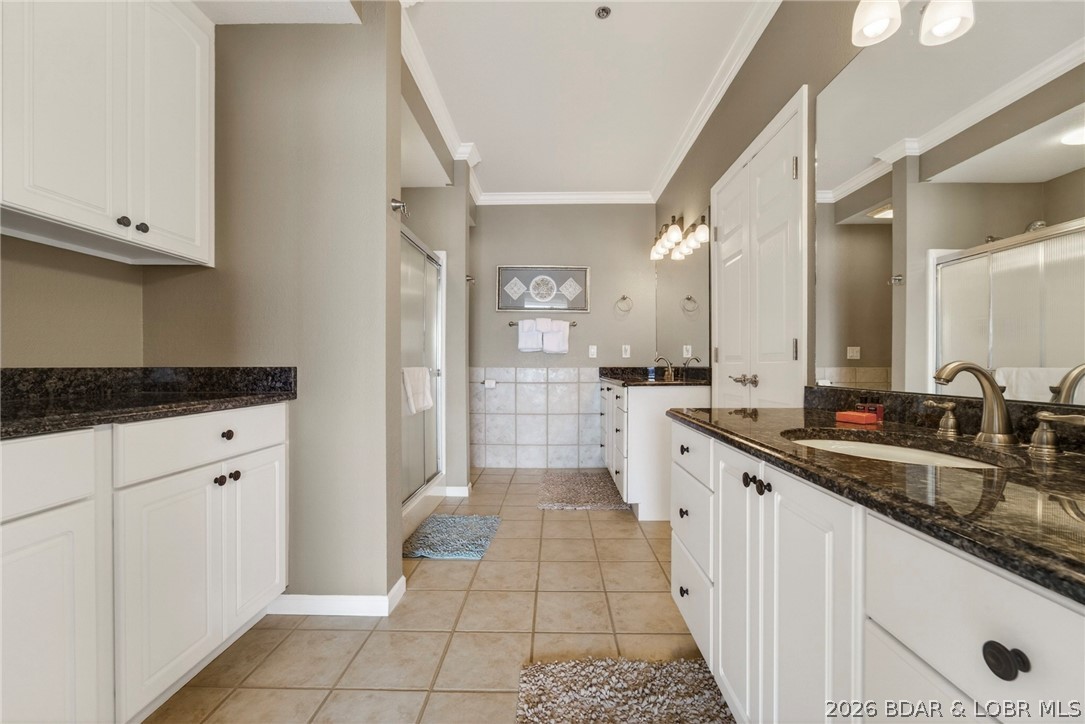 Palisades Condominium - Residential