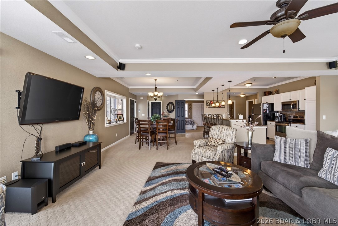 Palisades Condominium - Residential