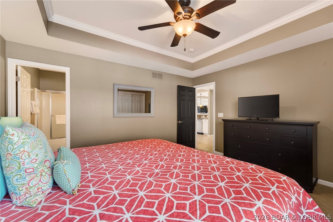 Palisades Condominium - Residential