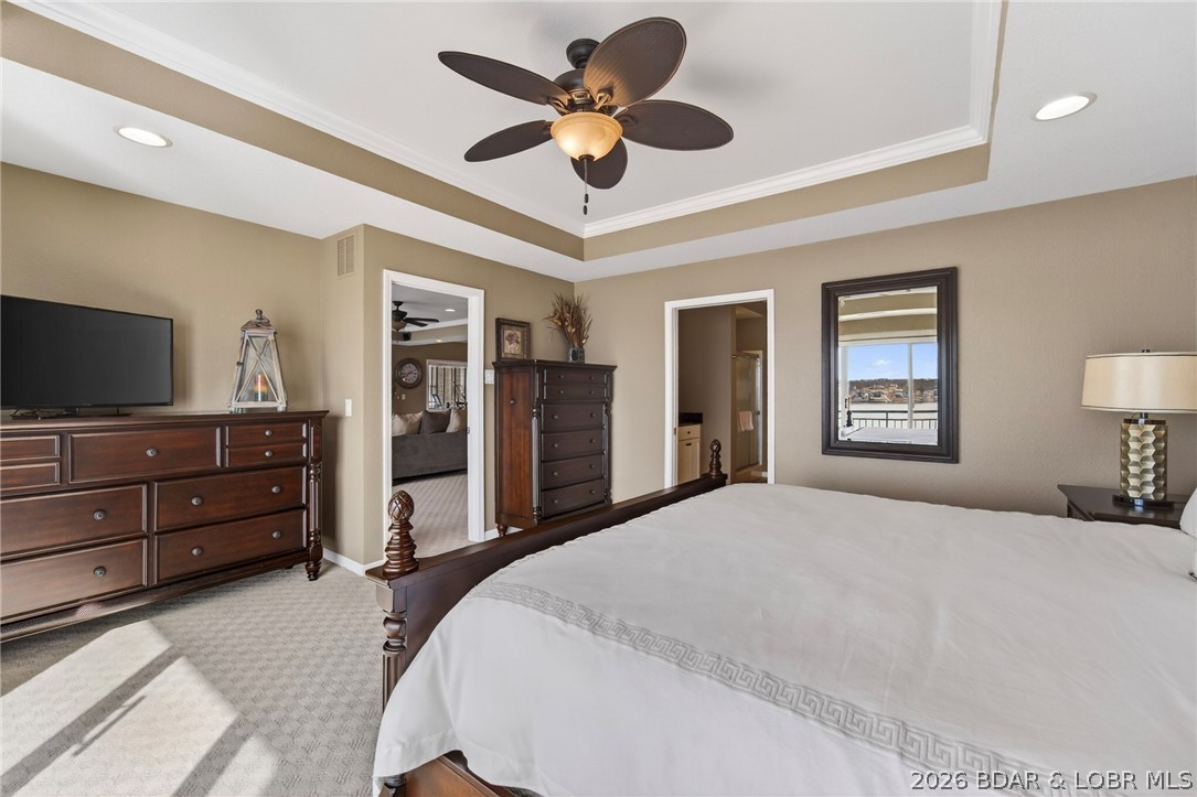 Palisades Condominium - Residential