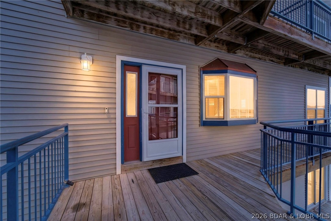 Palisades Condominium - Residential