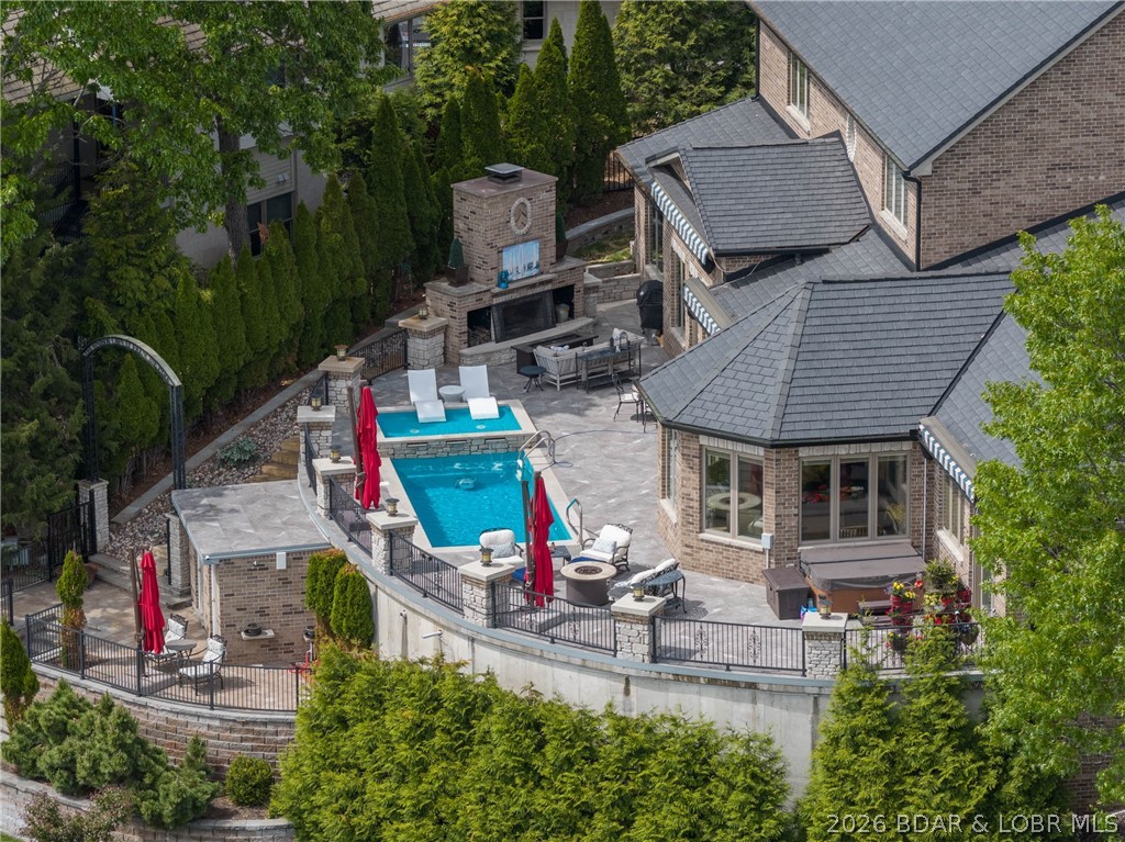 Cedar Crest - Residential