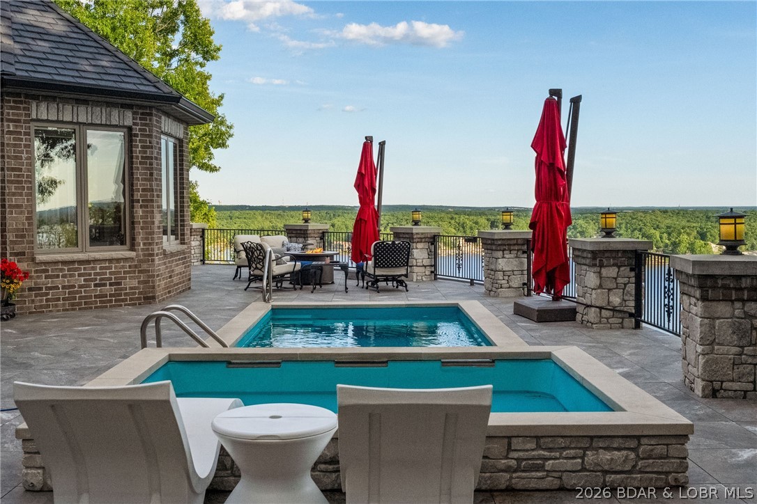 Cedar Crest - Residential