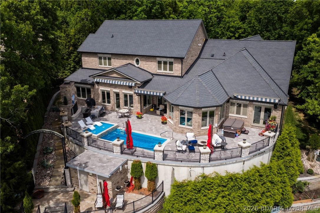 Cedar Crest - Residential