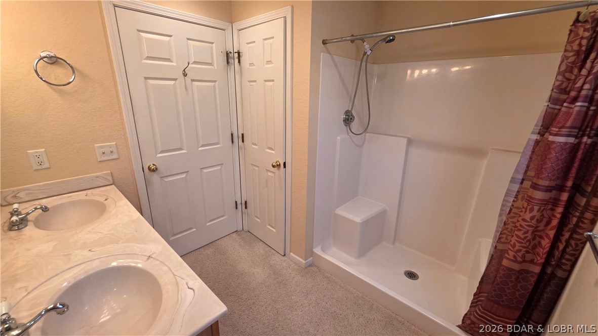 Deer Valley First Addition - Residential