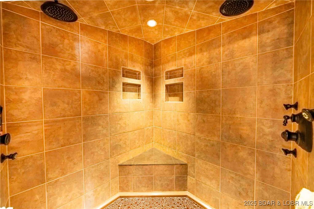 The Villages At Shawnee Bend - Residential