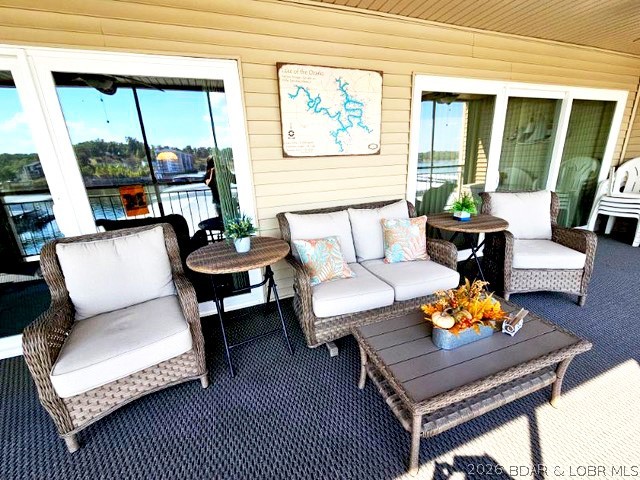 The Falls Condo - Residential