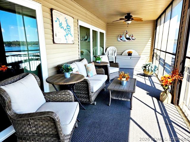 The Falls Condo - Residential