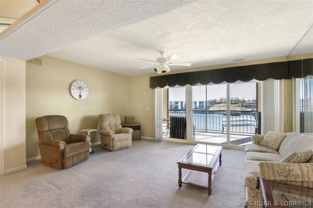 The Falls Condo - Residential