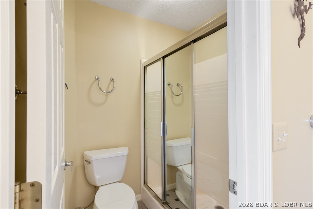 The Falls Condo - Residential