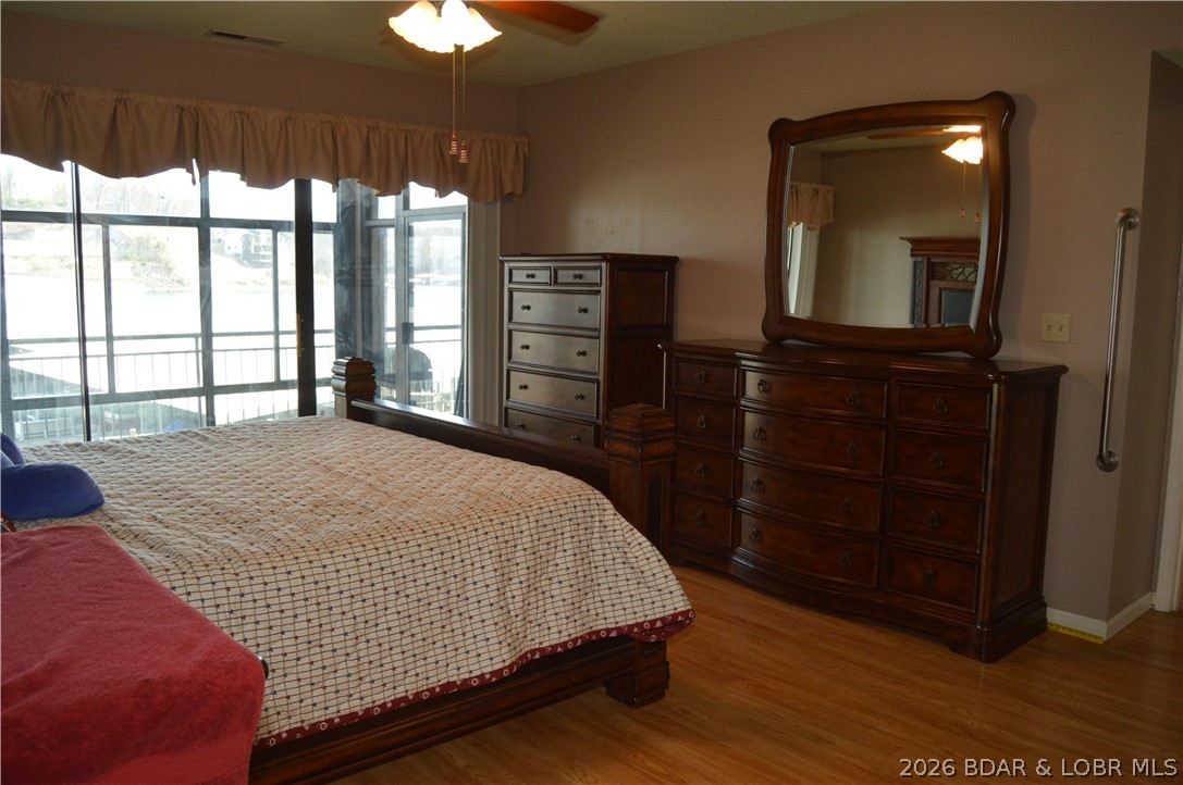 The Falls Condo - Residential