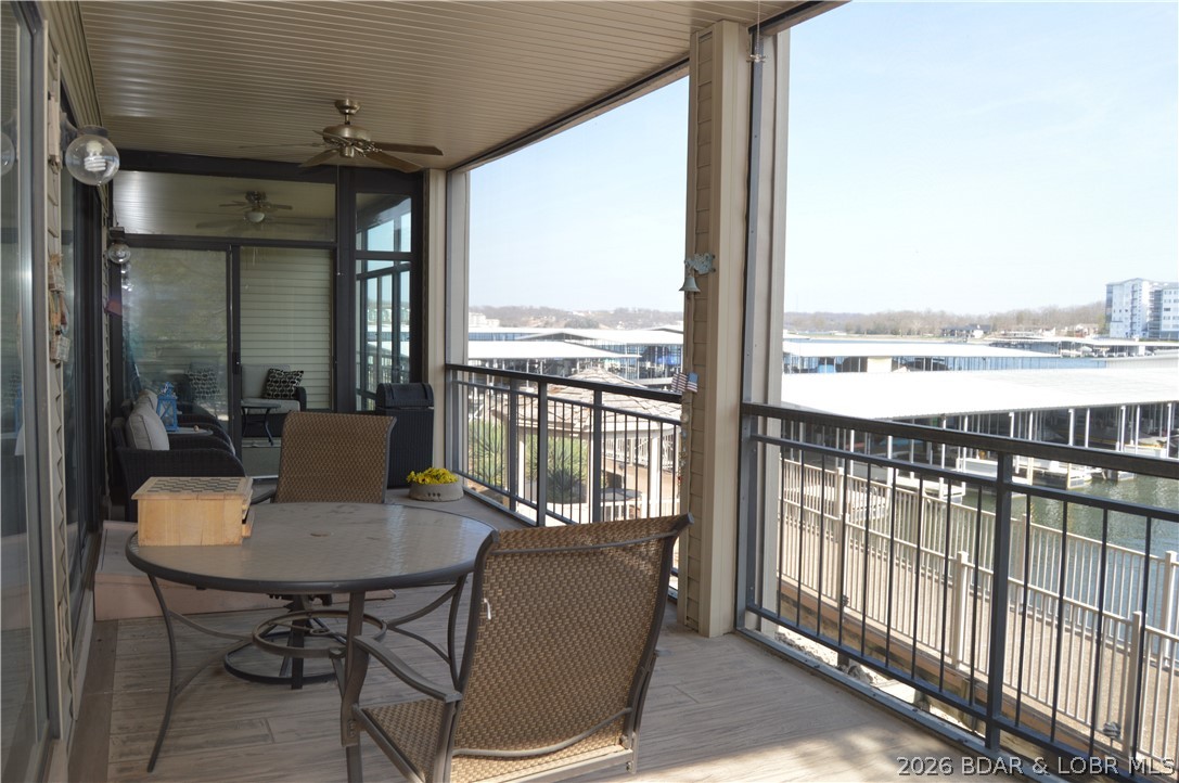 The Falls Condo - Residential