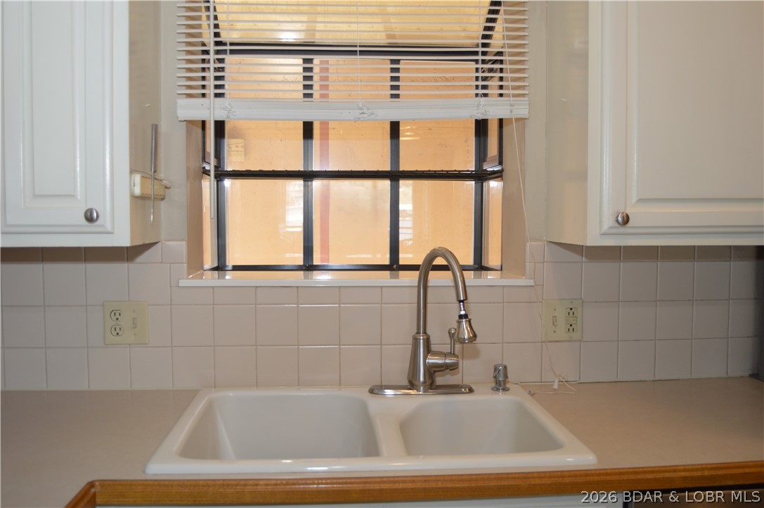 The Falls Condo - Residential