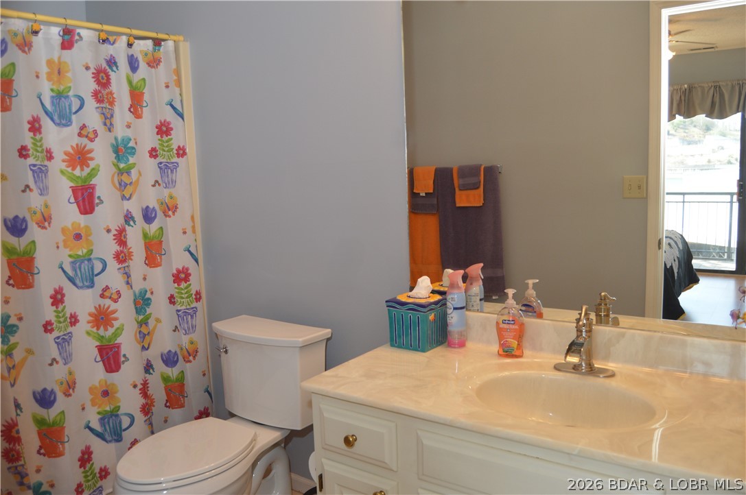 The Falls Condo - Residential