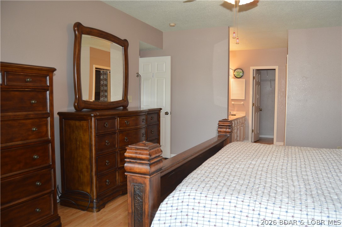 The Falls Condo - Residential