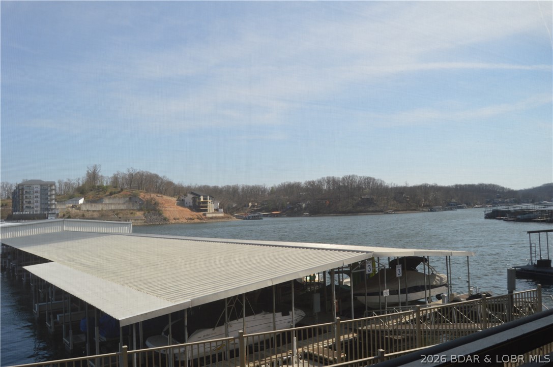 The Falls Condo - Residential