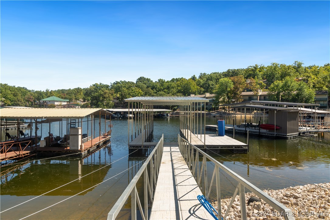 Lake Ozark, Missouri 65049, United States, 3 Bedrooms Bedrooms, ,3 BathroomsBathrooms,Residential,Contingent,44986