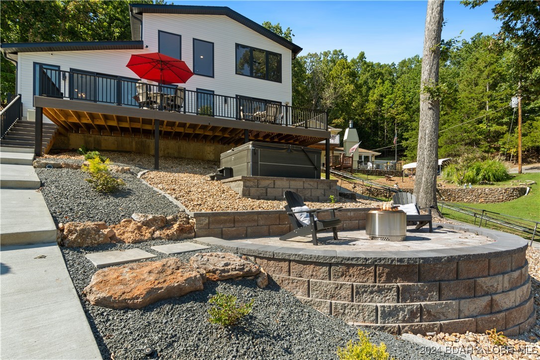 Lake Ozark, Missouri 65049, United States, 3 Bedrooms Bedrooms, ,3 BathroomsBathrooms,Residential,Contingent,44986