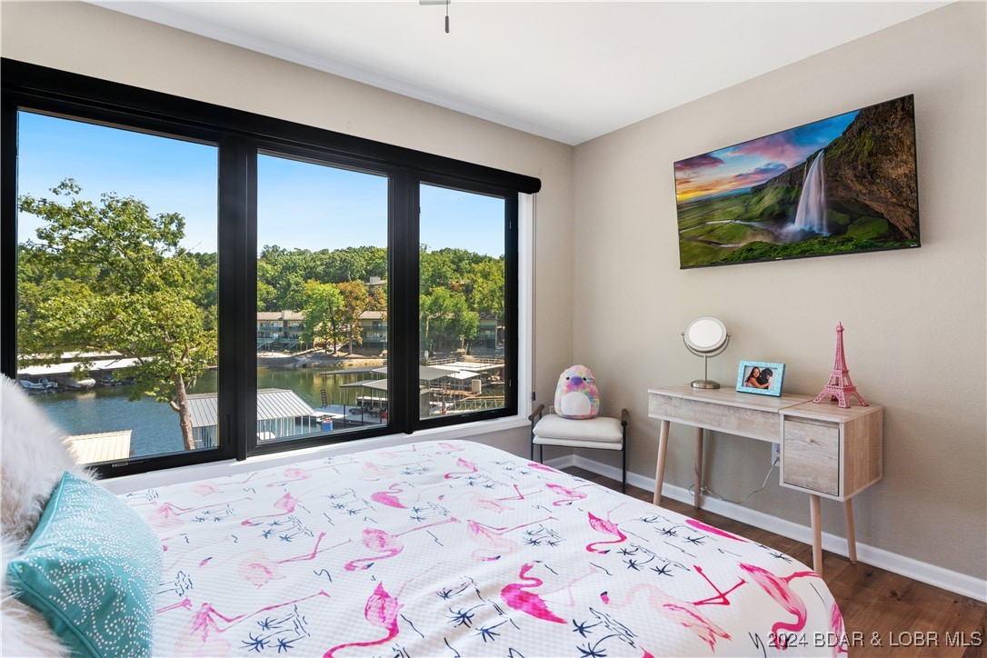 Lake Ozark, Missouri 65049, United States, 3 Bedrooms Bedrooms, ,3 BathroomsBathrooms,Residential,Contingent,44986