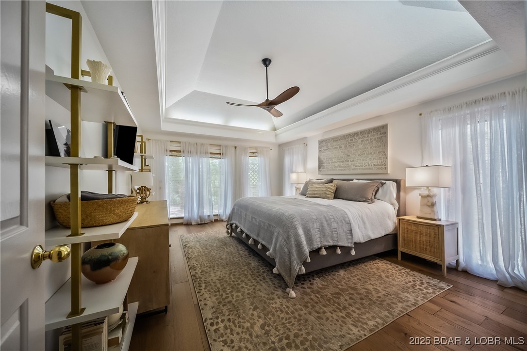 Four Seasons, Missouri 65049, United States, 4 Bedrooms Bedrooms, ,4 BathroomsBathrooms,Residential,Active,120562