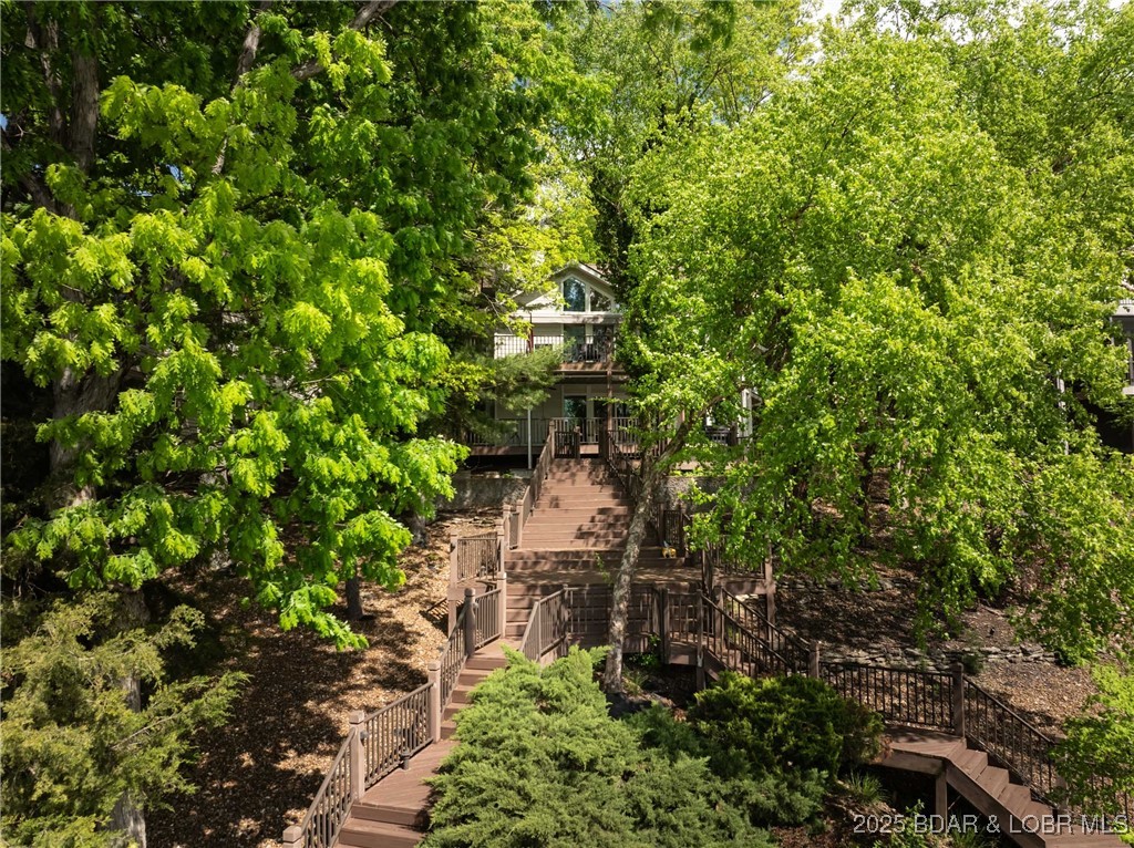 Four Seasons, Missouri 65049, United States, 4 Bedrooms Bedrooms, ,4 BathroomsBathrooms,Residential,Active,120562