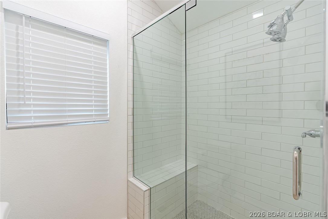 R.T. Mudds Whileaway Point - Residential