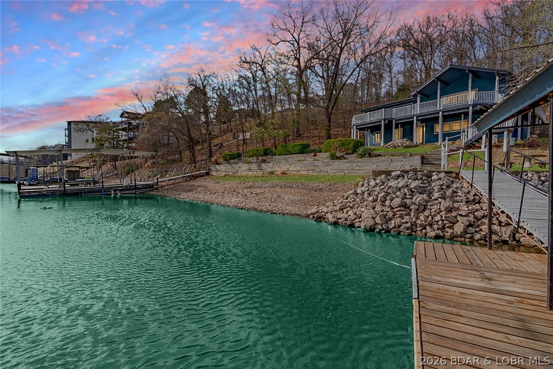 R.T. Mudds Whileaway Point - Residential