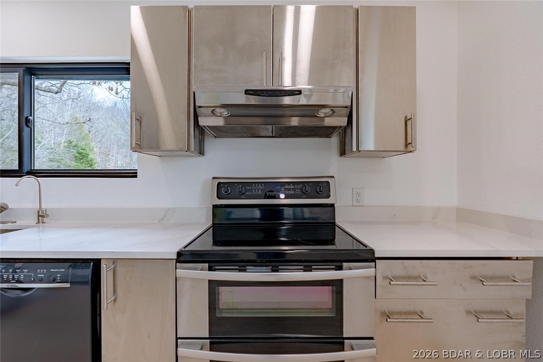 R.T. Mudds Whileaway Point - Residential