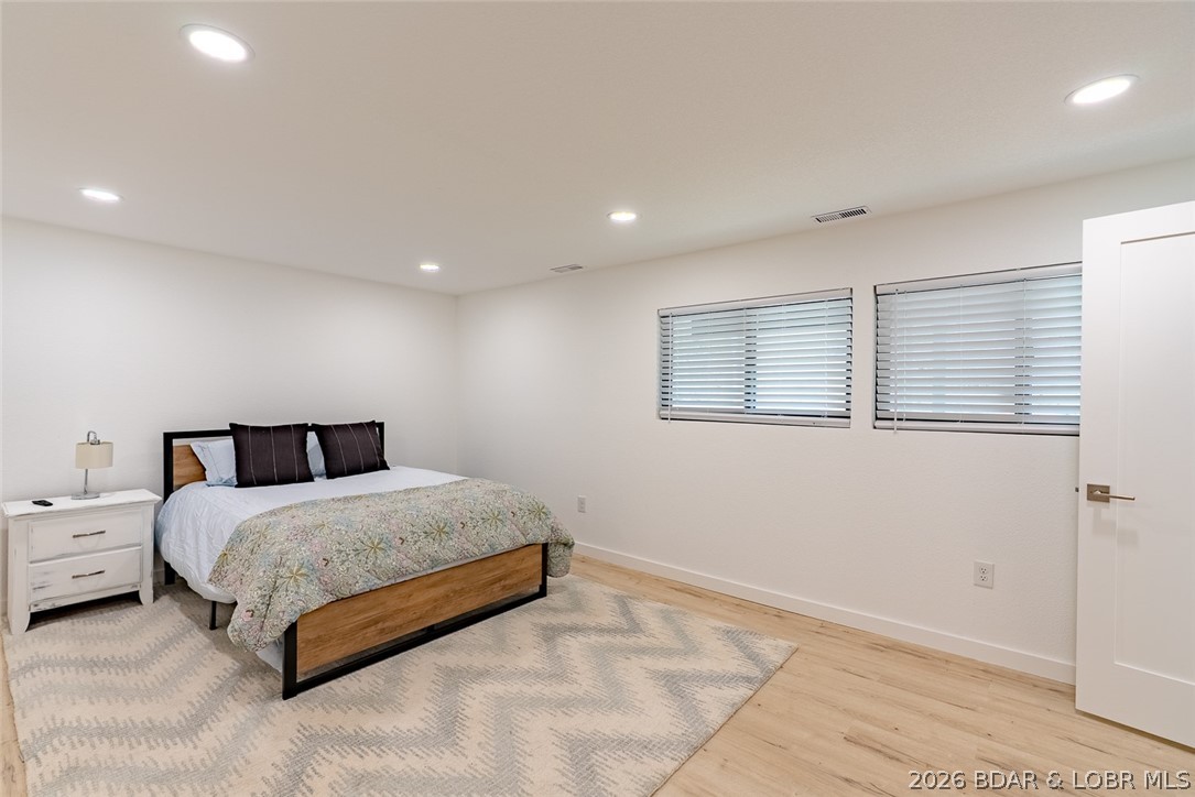 R.T. Mudds Whileaway Point - Residential