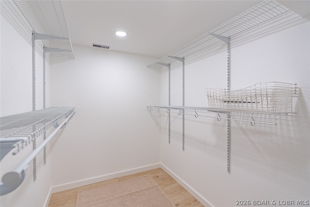 R.T. Mudds Whileaway Point - Residential