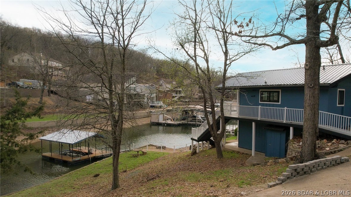 R.T. Mudds Whileaway Point - Residential