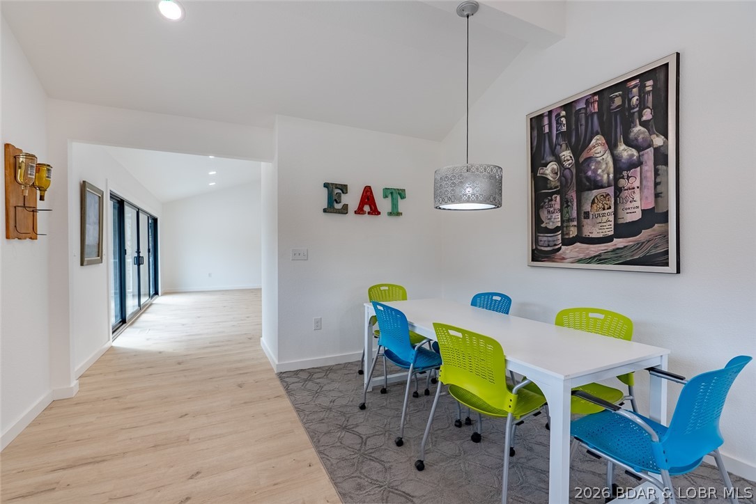 R.T. Mudds Whileaway Point - Residential