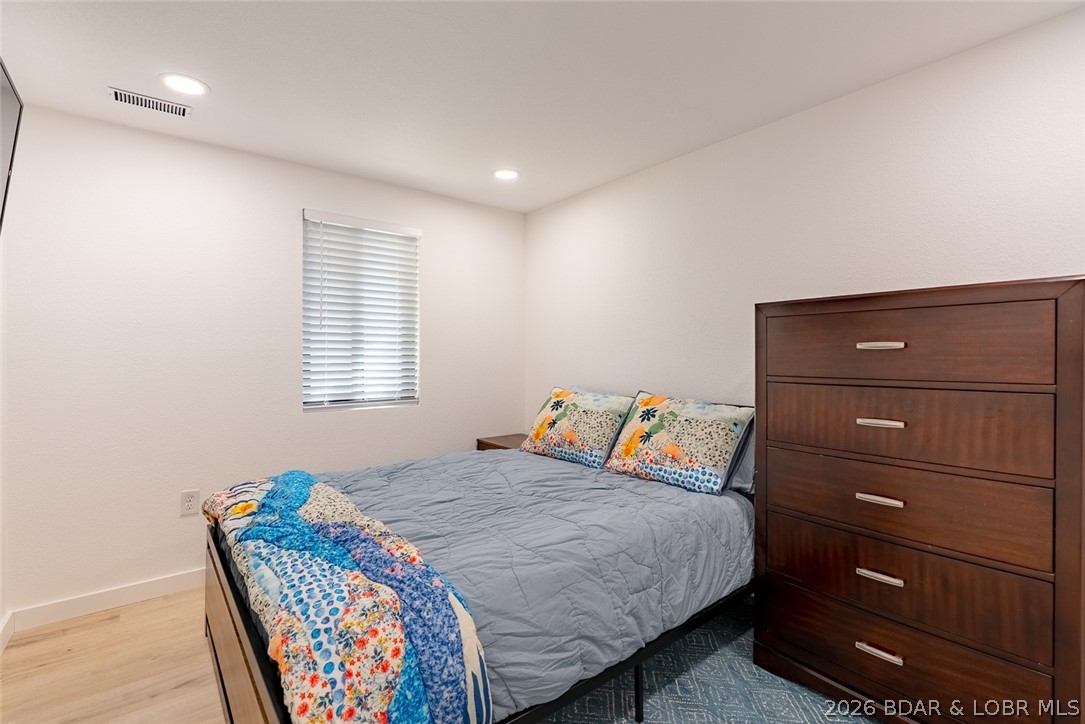 R.T. Mudds Whileaway Point - Residential