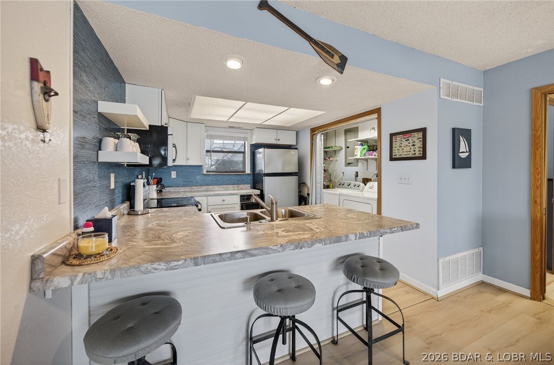 Lone Oak Point - Residential