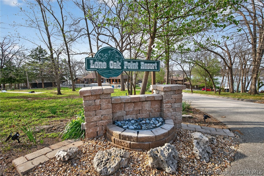 Lone Oak Point - Residential