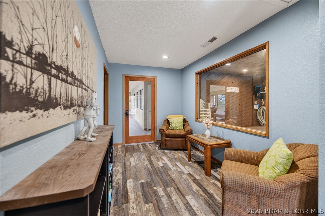 Lone Oak Point - Residential