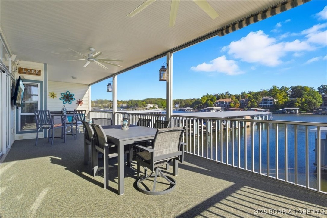 The Evergreens On The Lake - Residential