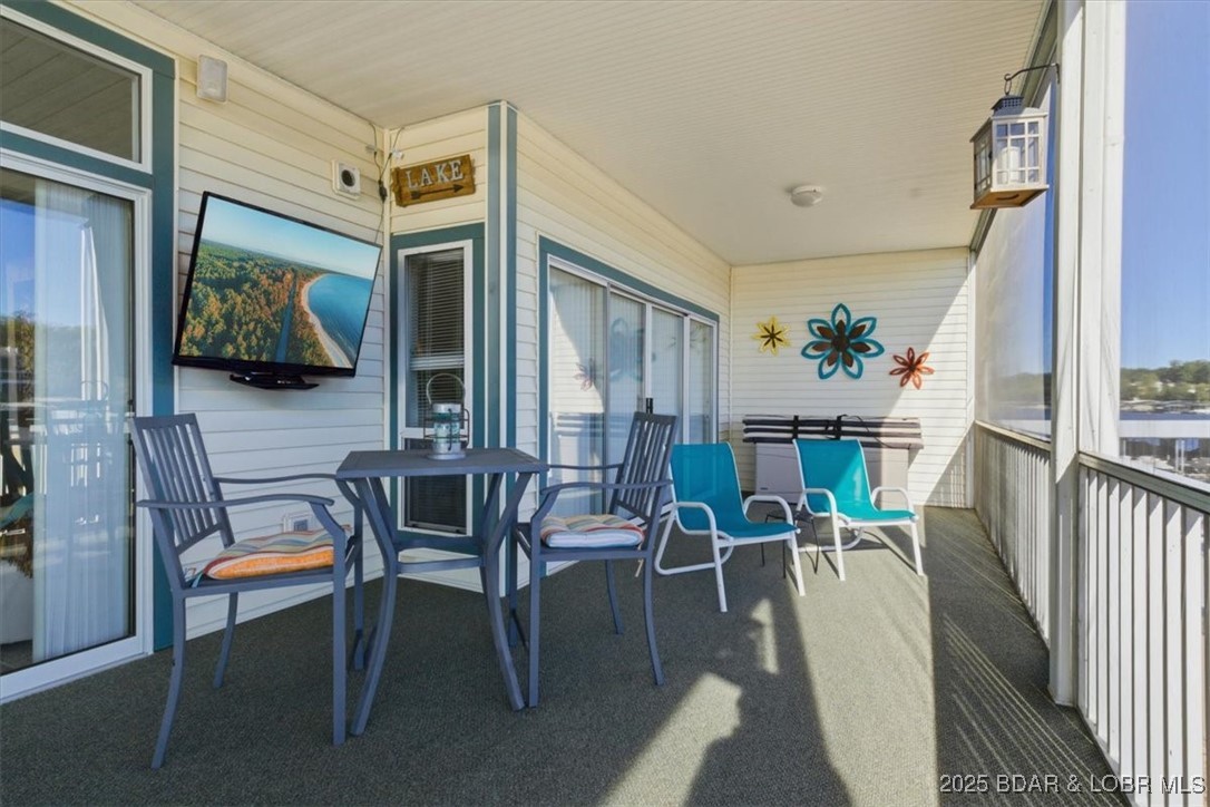 The Evergreens On The Lake - Residential