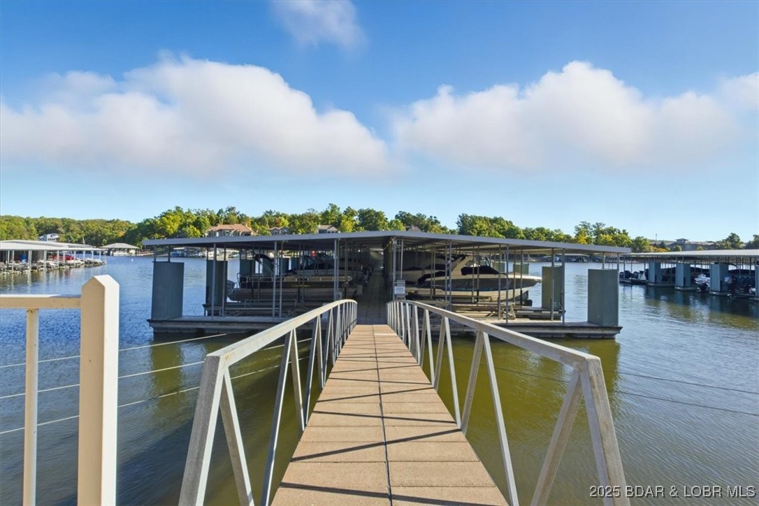 The Evergreens On The Lake - Residential